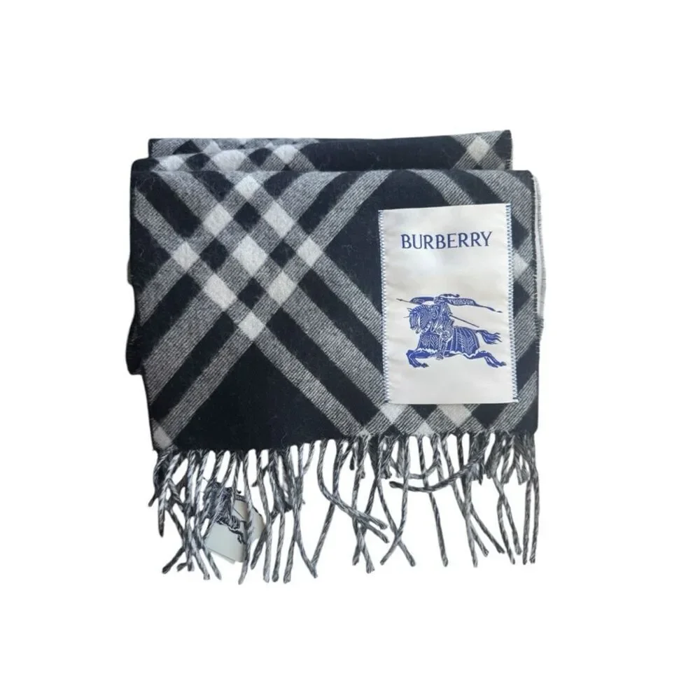 NWT Burberry Black White & Gray 100% Wool Oversized Signature Check Scarf Auth